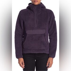 NWOT The North Face Women's Campshire 1/2 Zip Pullover Hoodie Medium in Purple